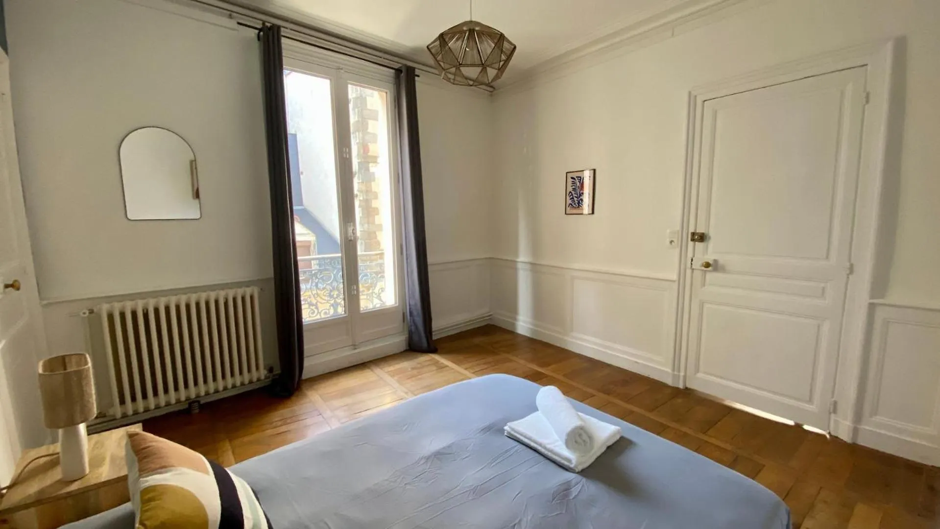 Apartment Spacieux Pour 10 Personnes Au Coeur De Rennes